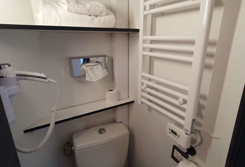 בית מלון כפרי Kyriad Villefranche Sur Saone