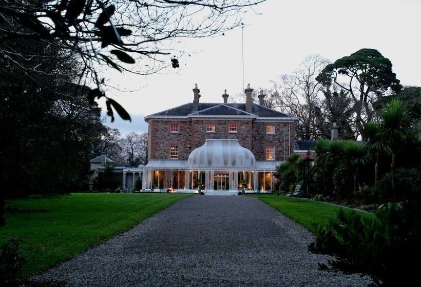 酒店 Marlfield House