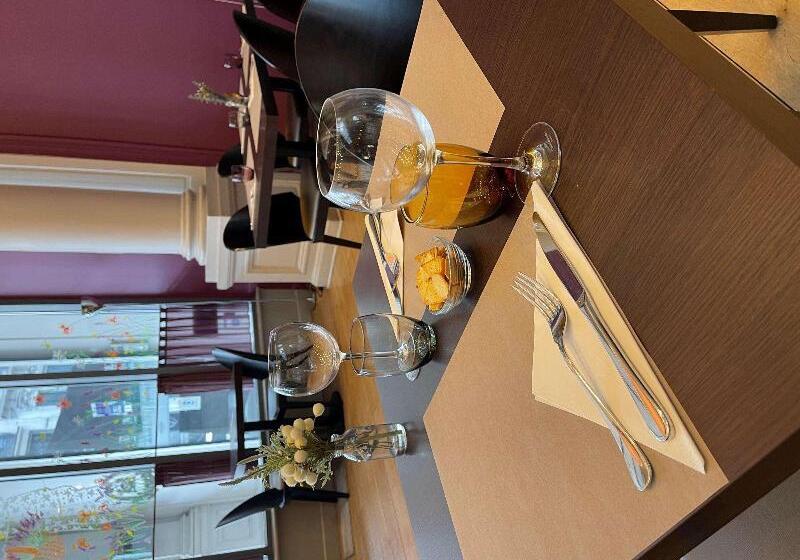 בית מלון כפרי Mercure Lille Roubaix Grand