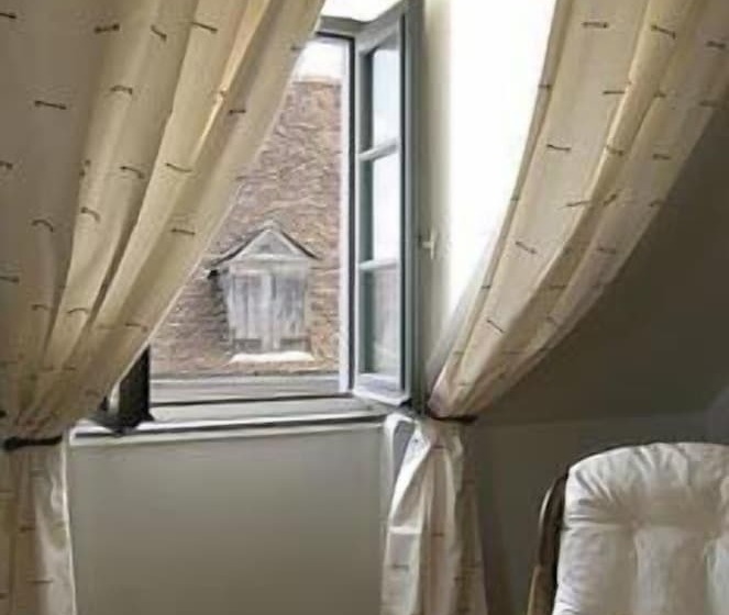 فندق The Originals City, Hôtel la Reine Jeanne, Orthez