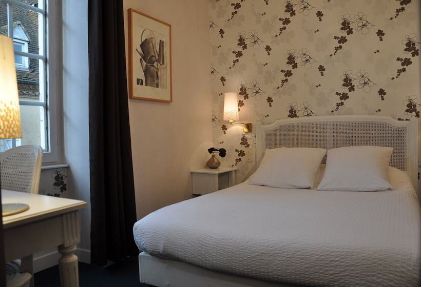 فندق The Originals City, Hôtel la Reine Jeanne, Orthez