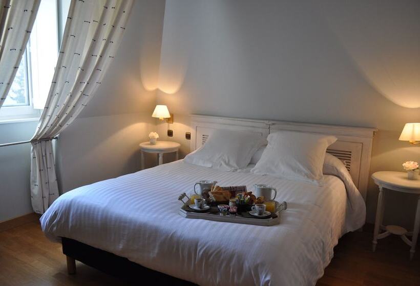 فندق The Originals City, Hôtel la Reine Jeanne, Orthez