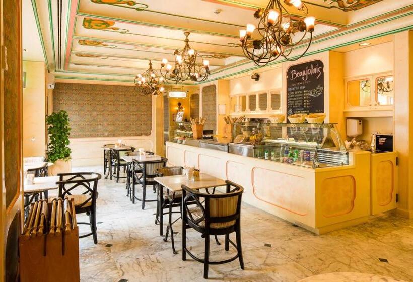 Novel Hotel City Center