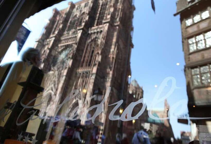 هتل Cathedrale