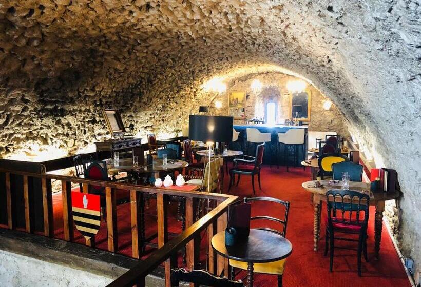 Отель Château De Trigance