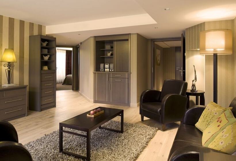 فندق Hostellerie Des Chateaux & Spa