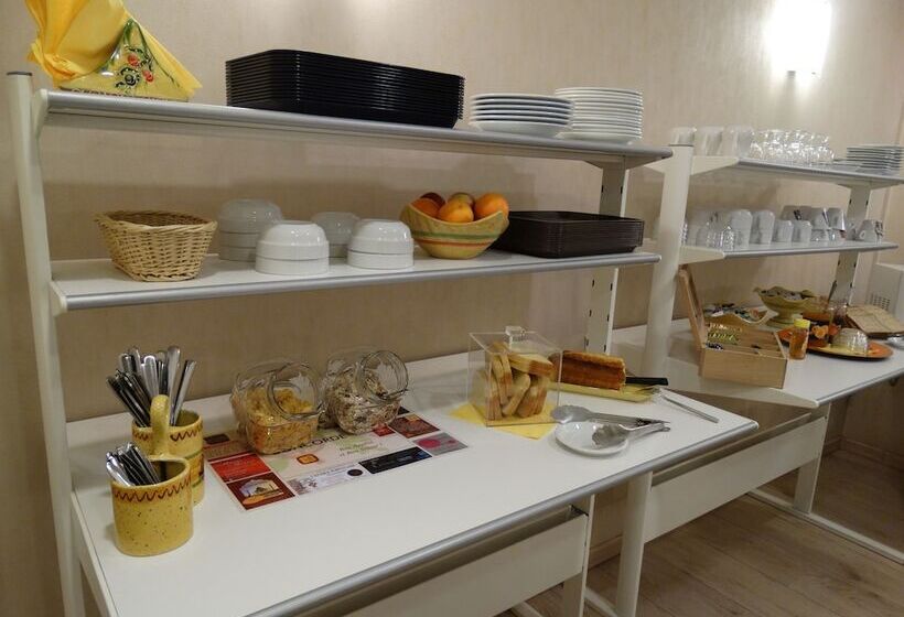 هتل Hôtel Concorde Béziers