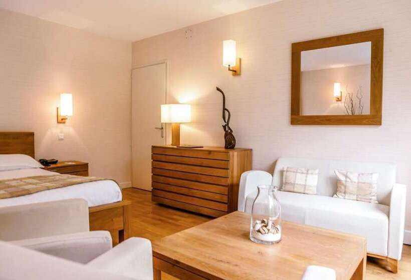 ホテル Hôtel De La Muse Et Du Rozier