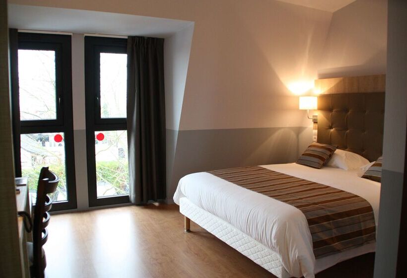 هتل Kyriad Argenteuil