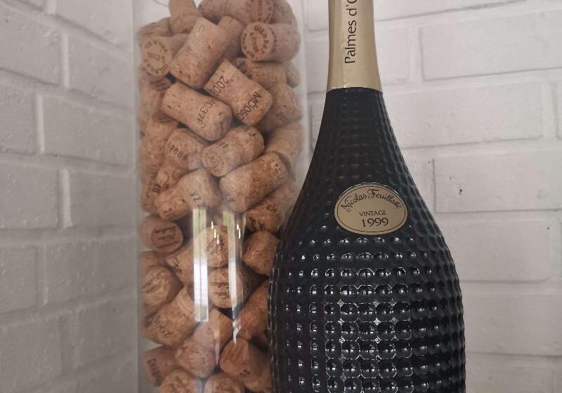 هتل Kyriad Epernay