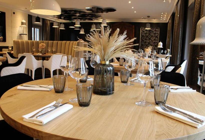 ホテル Le Bailliage Hôtel & Spa