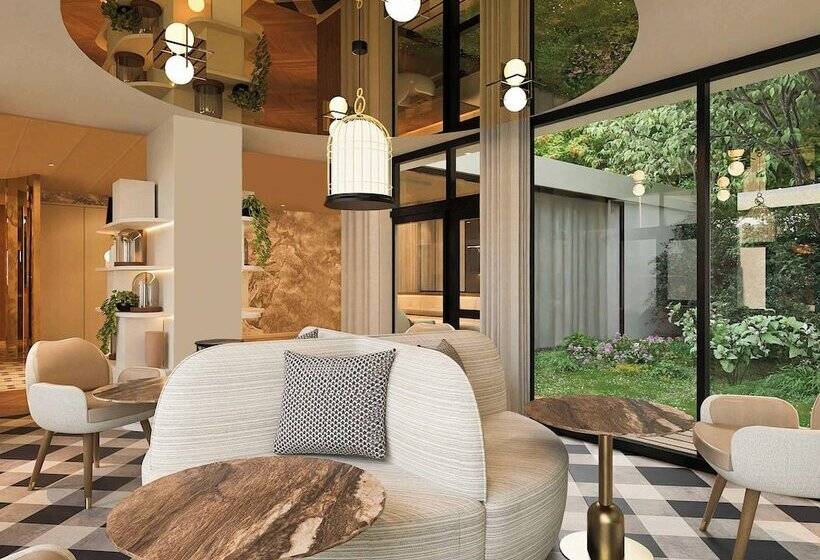 هتل Mercure Paris Ouest Saintgermain