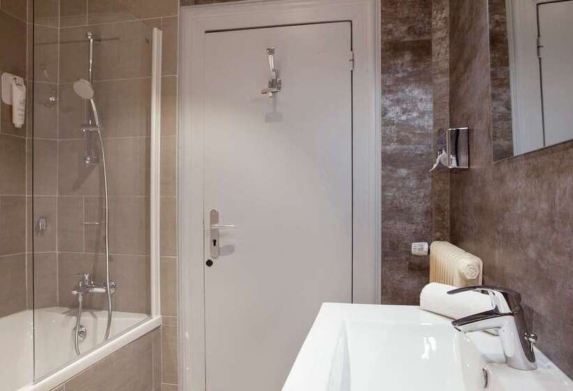 בית מלון כפרי Hôtel Le Bristol Strasbourg Gare