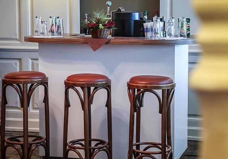 בית מלון כפרי Hôtel Le Bristol Strasbourg Gare