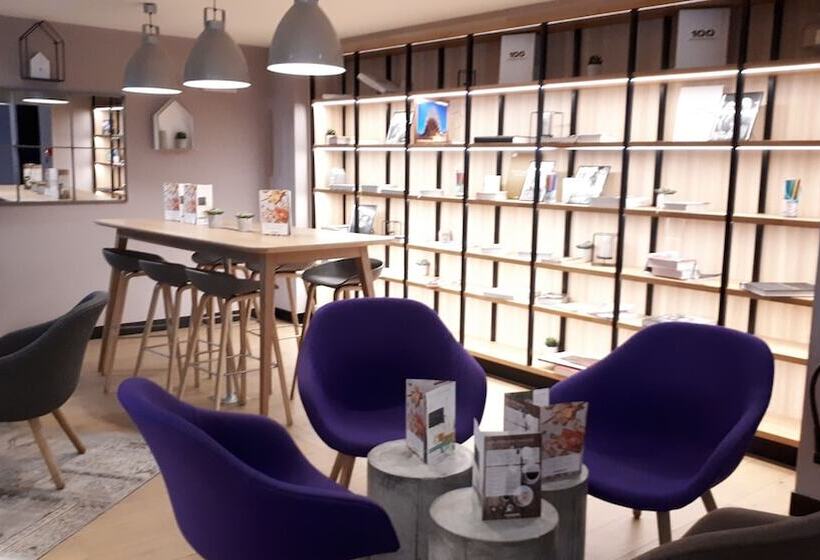 Отель Campanile Marne La Vallee  Torcy