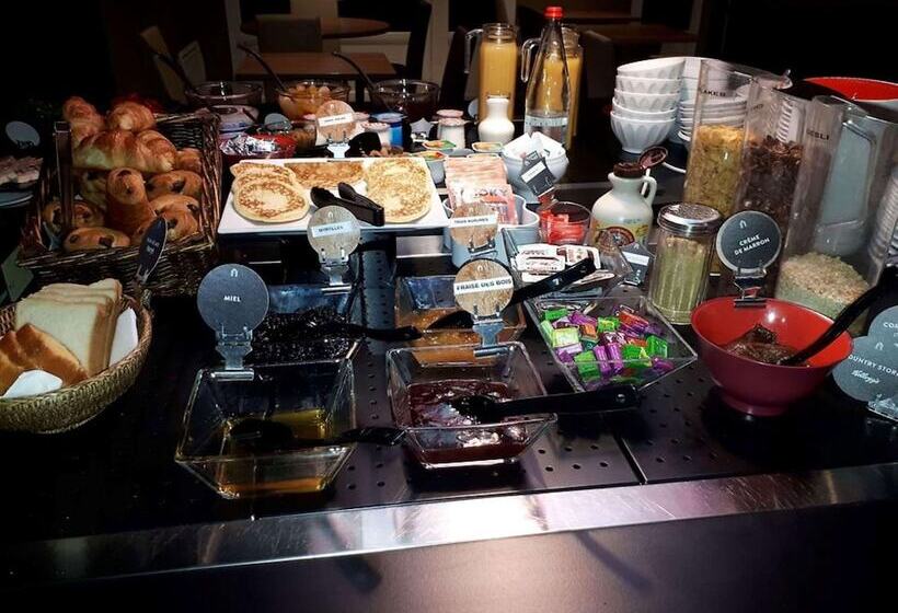 ホテル Campanile Sable Sur Sarthe  Vion