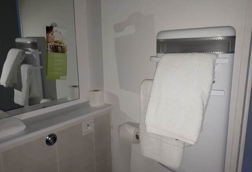 ホテル Campanile Sable Sur Sarthe  Vion