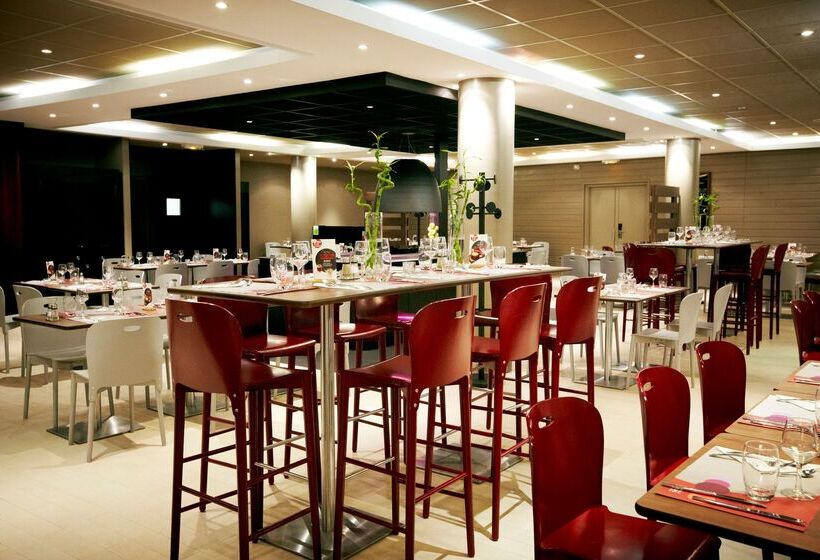 هتل Campanile Saint Quentin En Yvelines