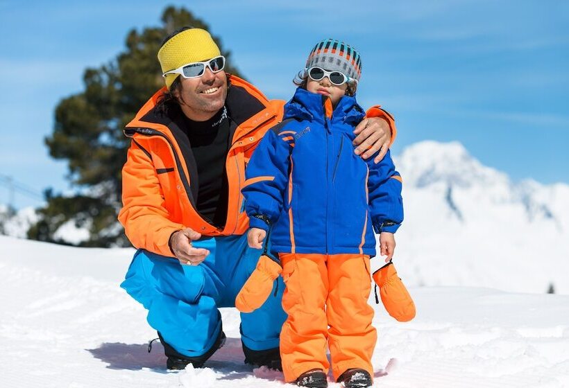 ホテル Chalet Hôtel La Mainaz Restaurant & Resort