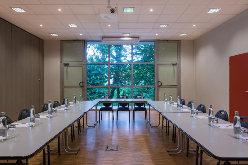 ホテル Hôtel Diana Restaurant & Spa By Happyculture