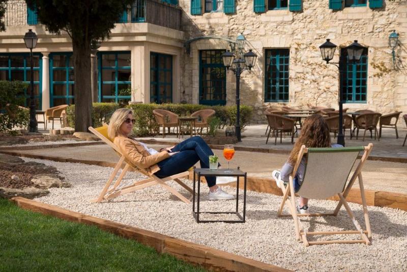 ホテル Hôtel La Magnaneraie