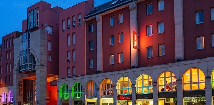 هتل Ibis Epernay Centre Ville