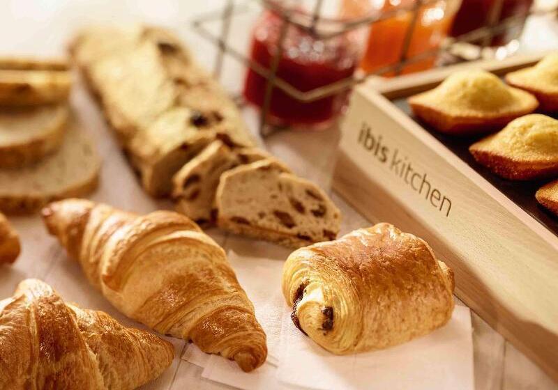 בית מלון כפרי Ibis Moulins