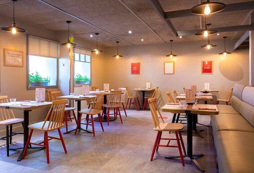 בית מלון כפרי Ibis Poitiers Sud