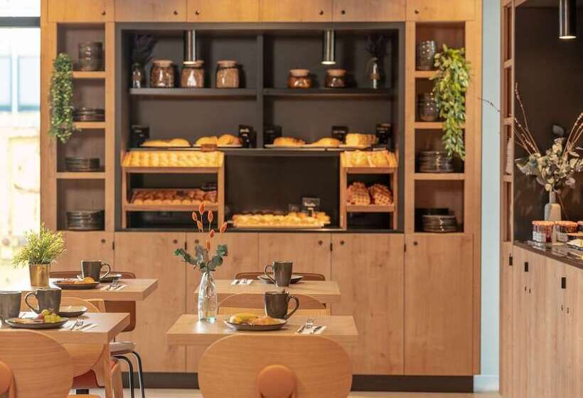 هتل Ibis Styles Fontenay