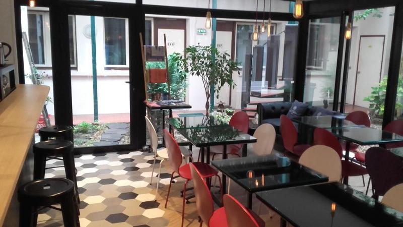 Otel Kyriad Paris 12 Nation