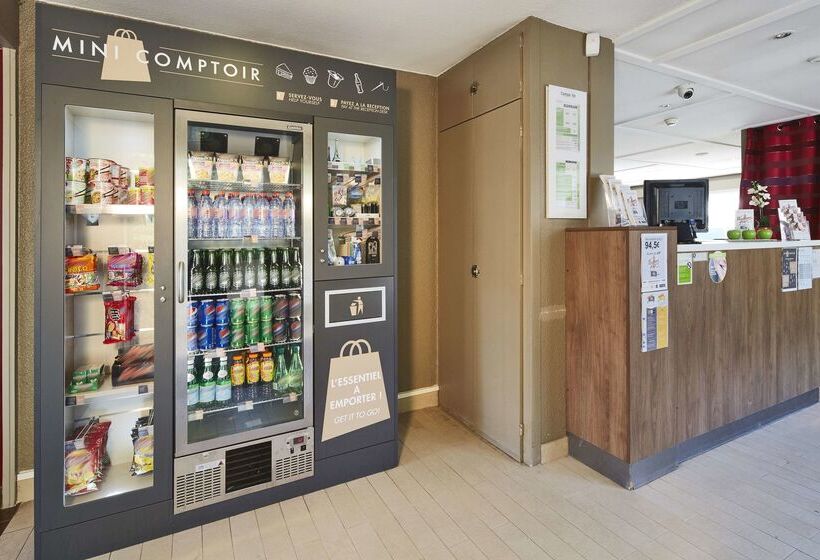 Отель Kyriad Sannois  Ermont