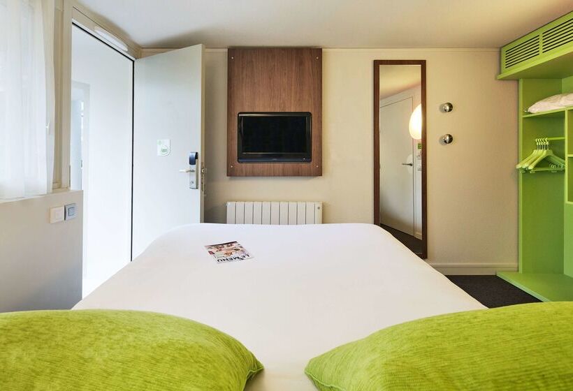 Отель Kyriad Sannois  Ermont