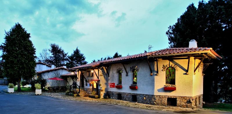 فندق Logis Hôtel La Chaumière