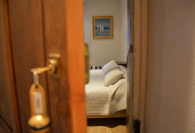 ホテル Logis Le Clos Deauville Saint Gatien