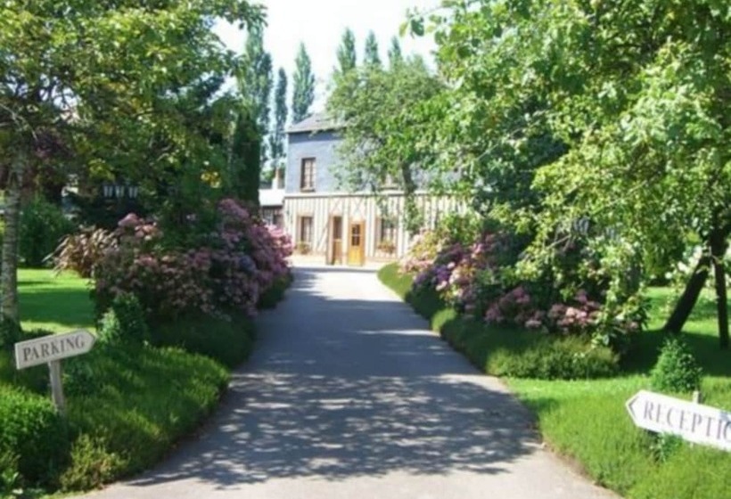 ホテル Logis Le Clos Deauville Saint Gatien