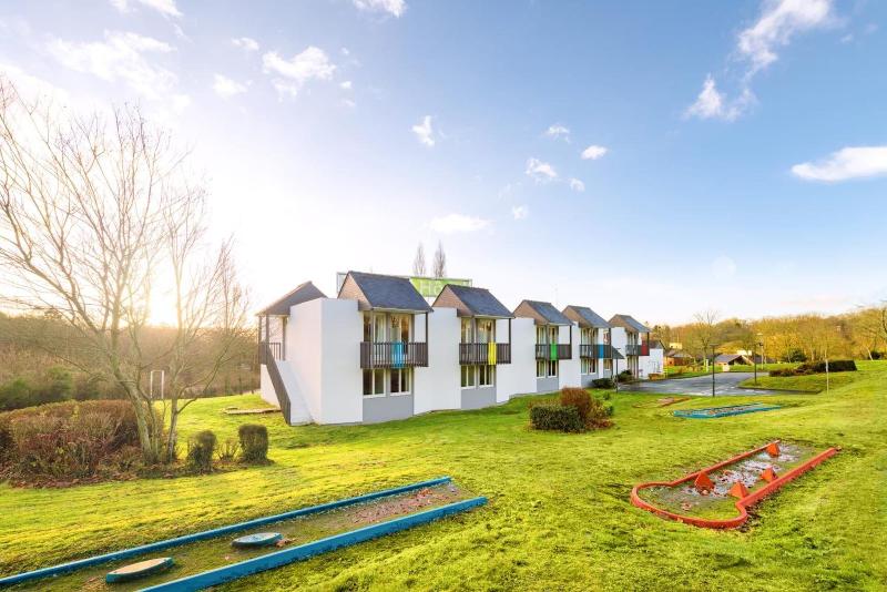 Отель The Originals City, Ara Hôtel