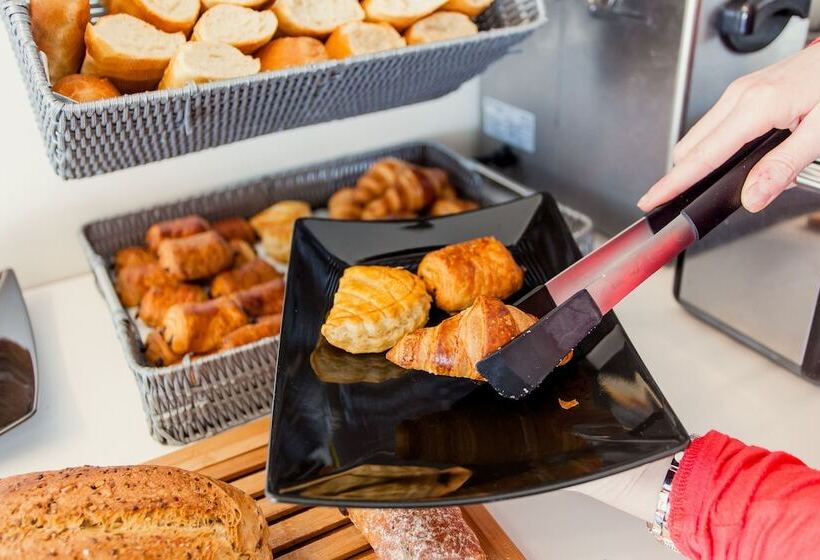 酒店 The Originals City, Hôtel De L Europe, Saintnazaire