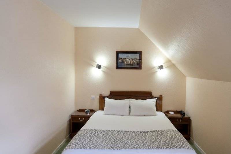 Отель Best Western Le Moulin De Ducey