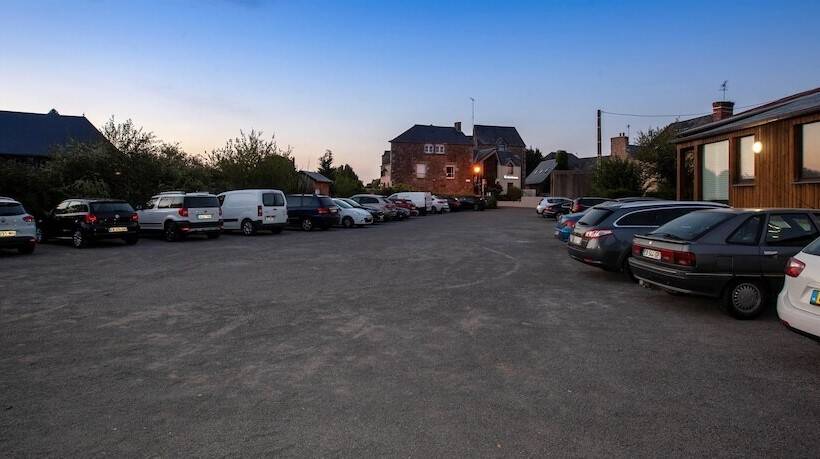 Отель Best Western Le Moulin De Ducey