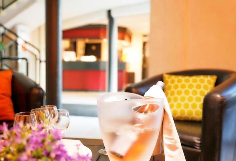 Brit Hotel Chambery