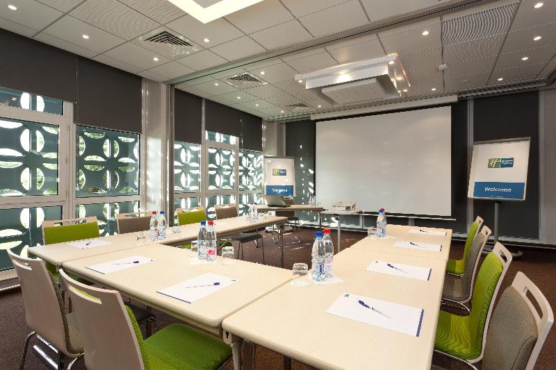 هتل Holiday Inn Express Strasbourg   Sud, An Ihg