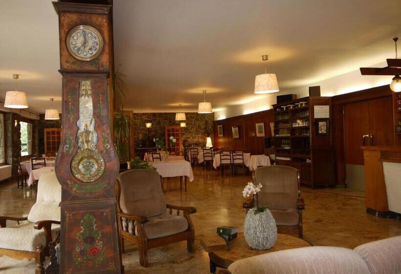 فندق Hôtel Le Castelet