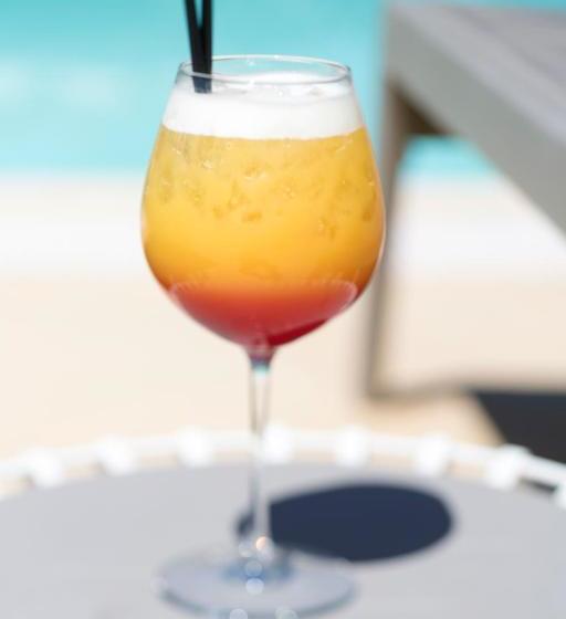 هتل Hôtel Le Mas De Couran