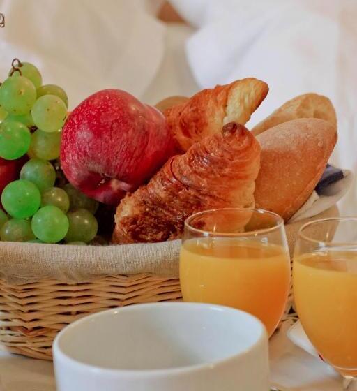 فندق Hôtel Les Tilleuls