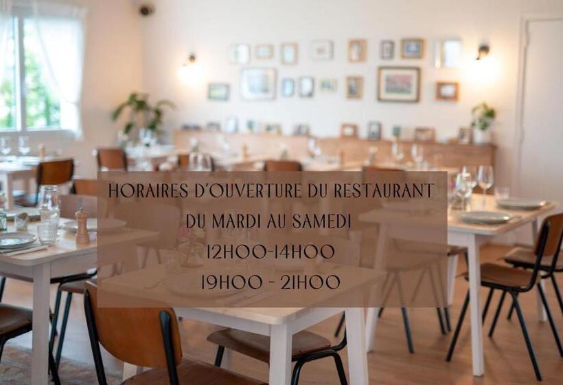 فندق Hôtel Restaurant La Voile Bleue