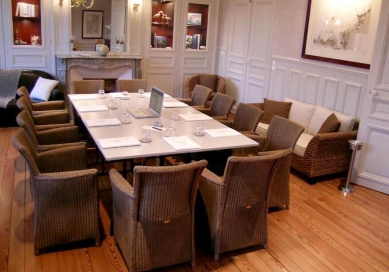 ホテル La Villefromoy