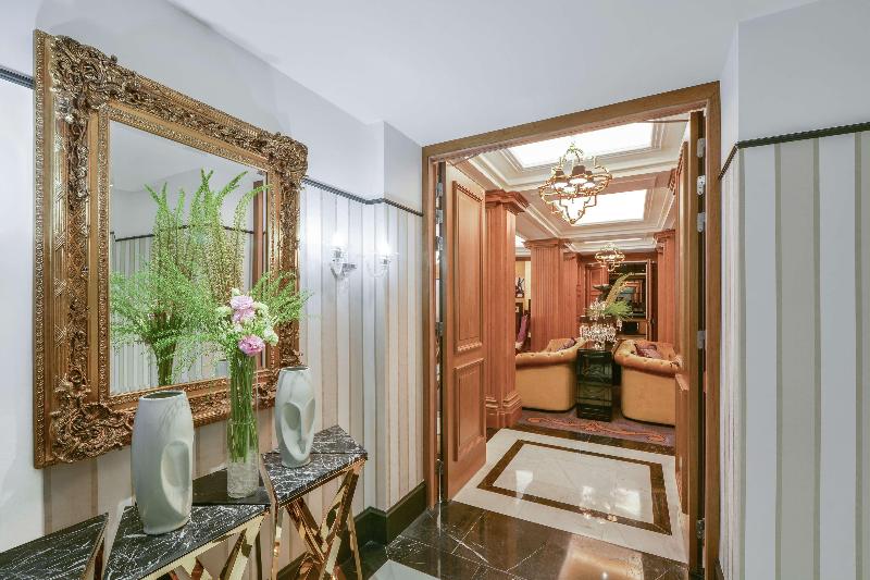 هتل Maison Astor Paris, Curio Collection By Hilton