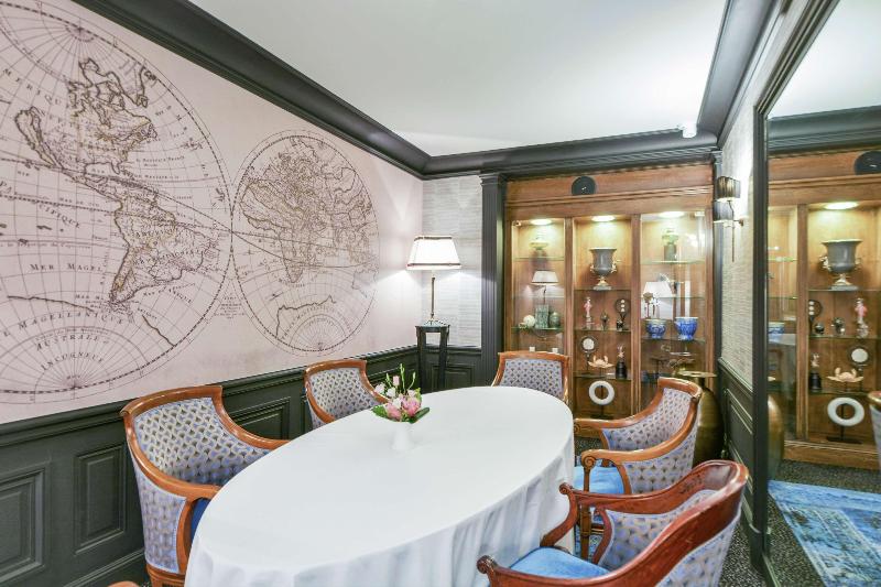 هتل Maison Astor Paris, Curio Collection By Hilton