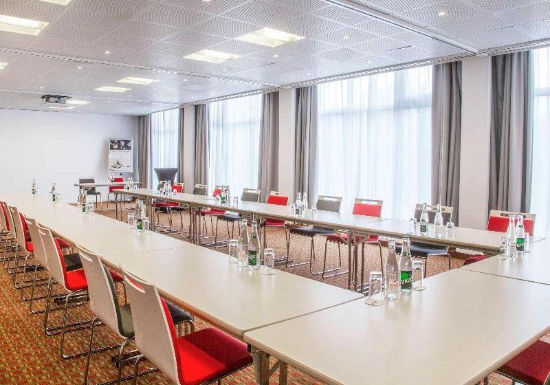 هتل Mercure Annemasse Porte De Geneve