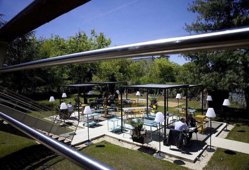 فندق Mercure Lyon Charbonnieres